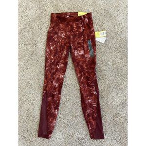 NWT All In Motion XS Sculpted Red Linear Galaxy Print High-Rise 7/8 Leggings 25"